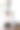 迷人的亚洲女商人的肖像，在办公桌上用笔记本电脑和文件工作。图片下载