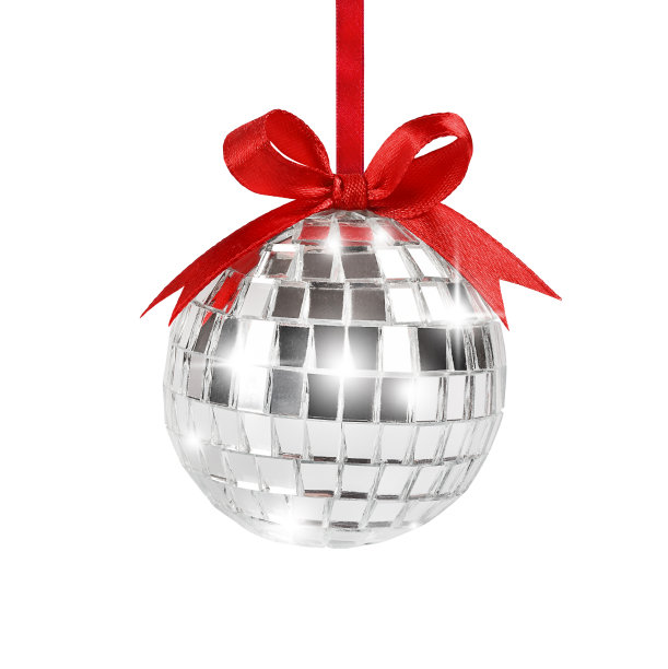 用红色缎带装饰迪斯科球的圣诞装饰。在白色背景上突出显示图片下载