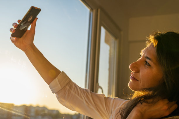 美女自拍图片下载