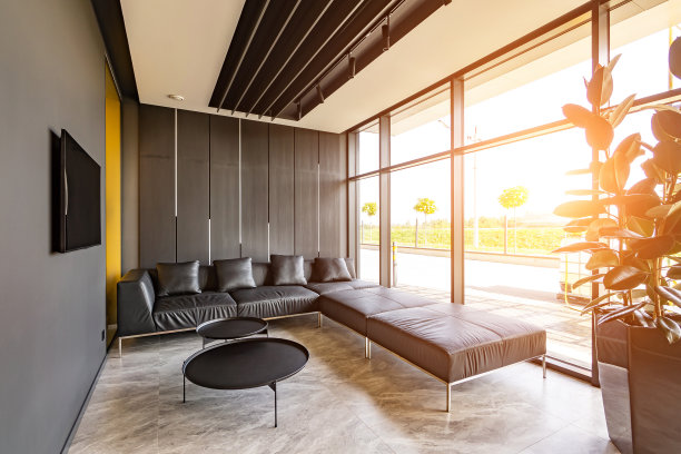 休息室和图书馆在现代化的商务中心。在办公中心的休息室图片下载