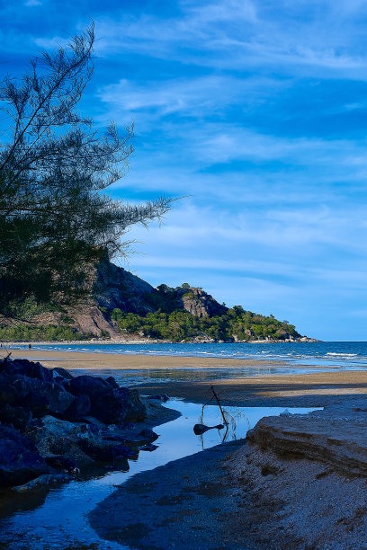 探索Khao Takiab海滩的宁静之美图片下载