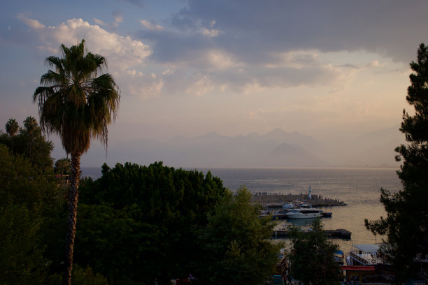 安塔利亚老港口图片下载