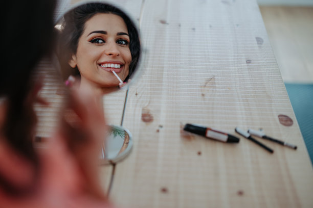 早上例行图片下载