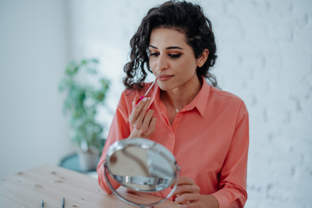 加点颜色图片下载