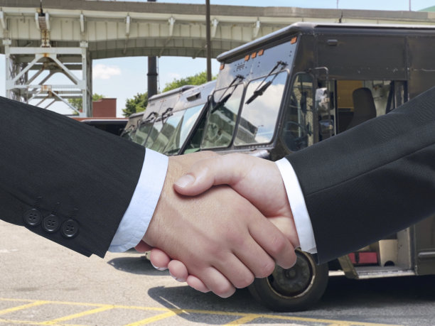 配送中心握手图片下载