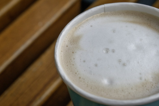 天堂般的卡布奇诺:享受温暖图片下载