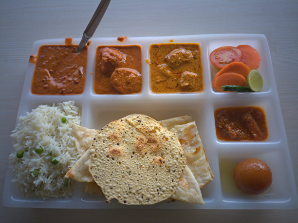 蔬菜餐组合系统在一个单一的盘子图片下载