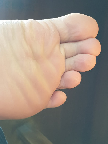 五指足底，足底侧面图片下载