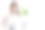 年轻的亚洲女性正在使用笔记本电脑图片下载
