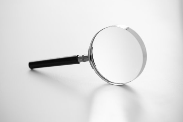 白底放大镜图片下载