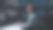 亚洲女交易员看着多屏幕工作站的图表和数据在黑暗的办公室工作到很晚图片下载