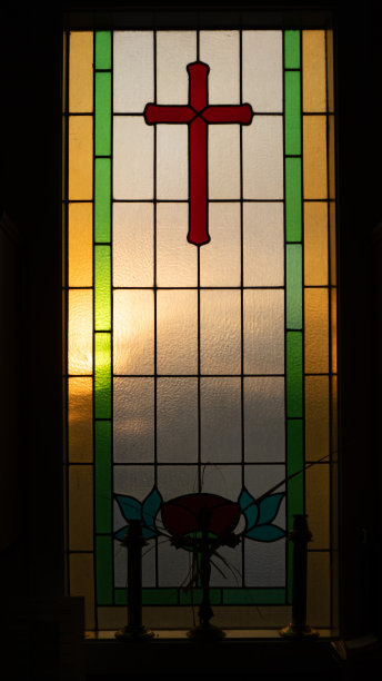 彩色玻璃日落图片下载