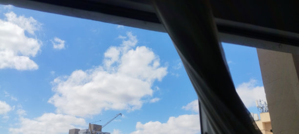 窗外的景色图片下载