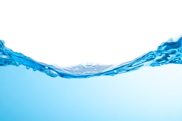 抽象插图清澈的水面与涟漪和泡沫。漂亮的白色背景。特写镜头图片下载