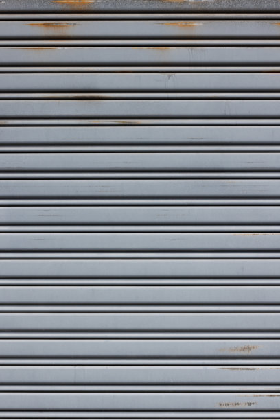 灰色金属车库门的一部分图片下载