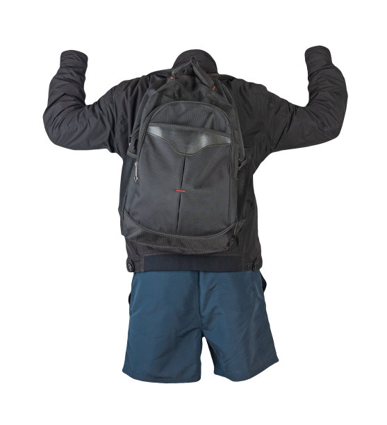 背包，短裤，夏季夹克，白色背景。图片下载