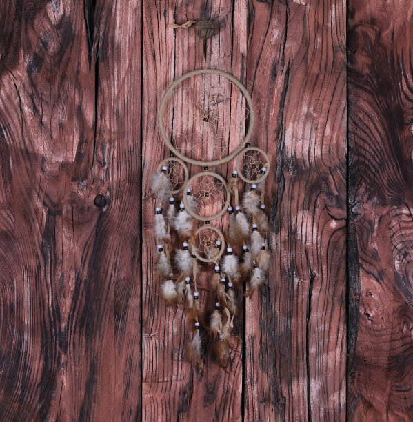 木墙上的梦网图片下载