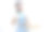 妇女购物时用布袋代替塑料袋。图片下载