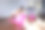 年轻的亚洲女性在家里的卧室里练习瑜伽伸展和锻炼图片下载
