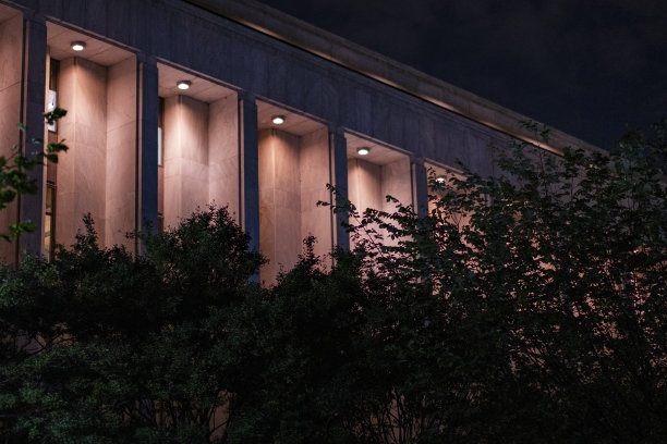 詹姆斯·麦迪逊纪念大楼(国会图书馆)华盛顿特区夜景图片下载