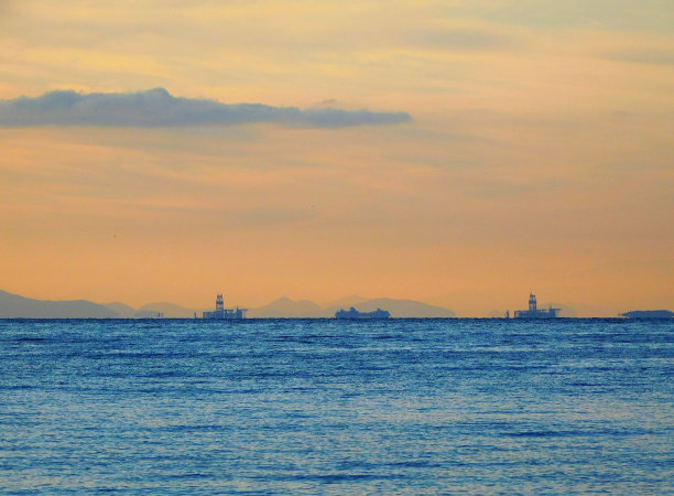 石油钻井平台图片下载