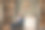 坐在轮椅上的老人在室内看书图片下载