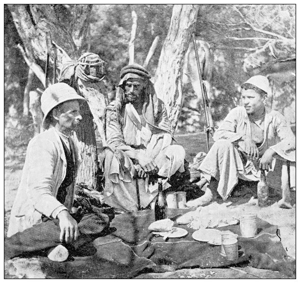 耶路撒冷和周围环境的古董旅行照片:巴勒斯坦的午餐图片下载