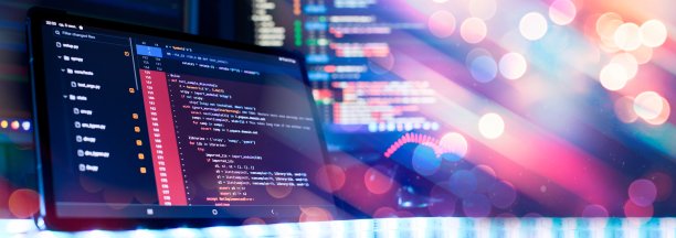 笔记本特写照片。CSS, JavaScript和HTML的使用。监视器特写功能的源代码。摘要IT技术背景。软件源代码。图片下载