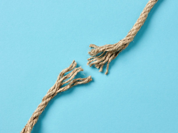分离、断开、失败或风险概念。图片下载