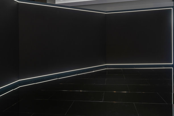 未来风格的空一楼与装饰，复制空间为背景。图片下载