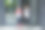 孩子上学，开门上学。回到学校的概念。背着书包的孩子们。图片下载