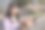 一名日本女子在樱花半身像后面自拍图片下载
