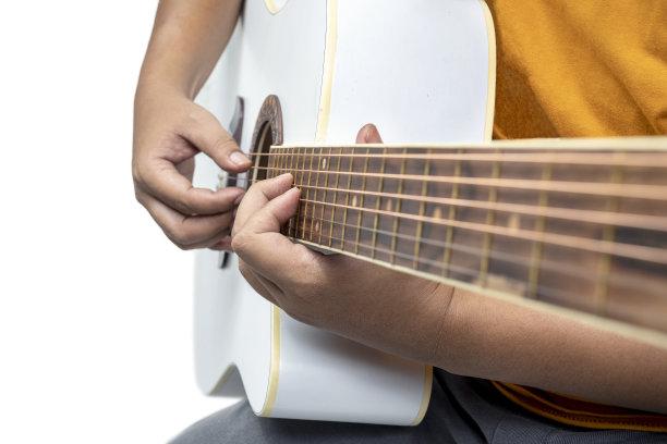 弹吉他的男人图片下载