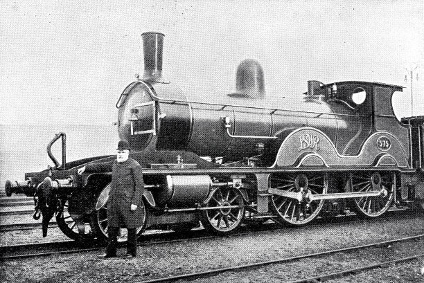 托马斯·希格斯用的是女王旅行时用过的蒸汽机车图片下载