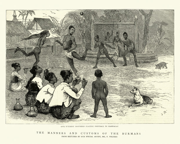 19世纪，缅甸曼德勒，缅甸男子踢足球图片下载