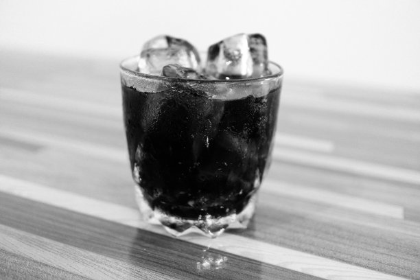 冰可乐图片下载