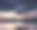 戏剧性的云倒映在水面上图片下载