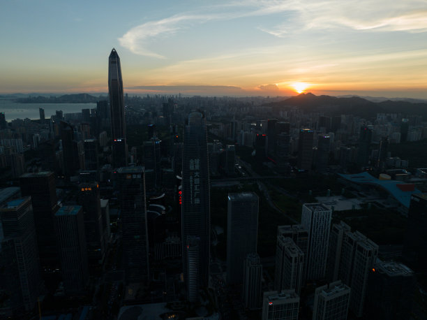 中国深圳市中心的日落景色图片下载