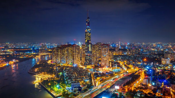 越南胡志明市或西贡市夜景鸟瞰图。图片下载