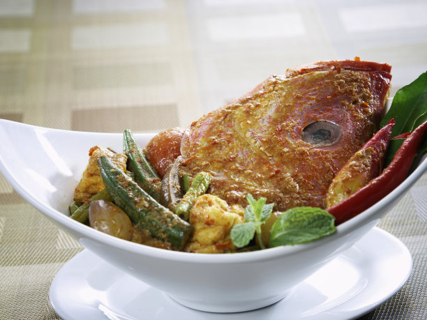 咖喱鱼头配菜图片下载