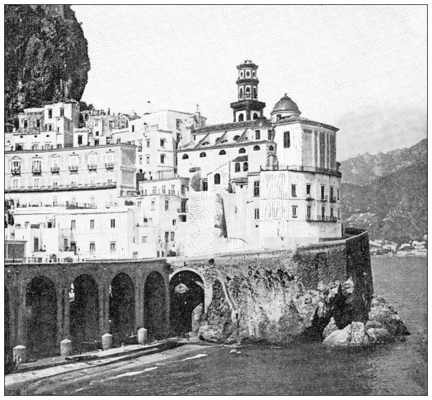 那不勒斯和坎帕尼亚的古董旅行照片:阿特拉尼图片下载