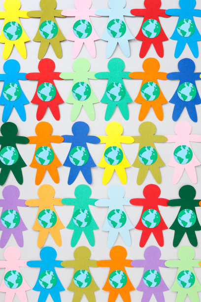 全球的女孩图片下载