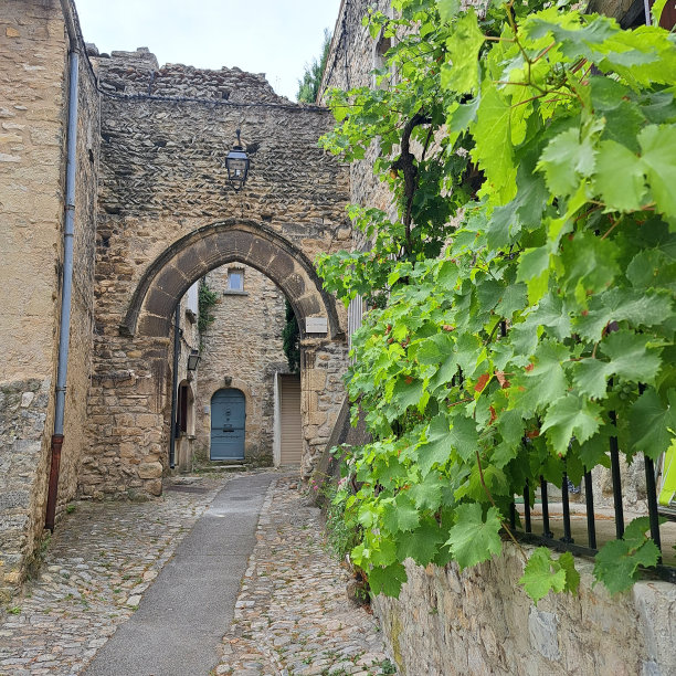 蒙布伦les Bains图片下载