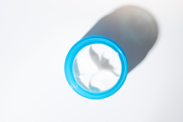 胶原蛋白面霜分离，化妆品护肤和化妆，皮肤治疗，俯视图图片下载