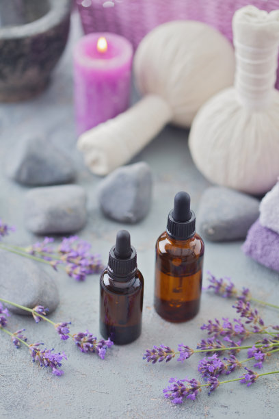 香薰薰衣草油图片下载