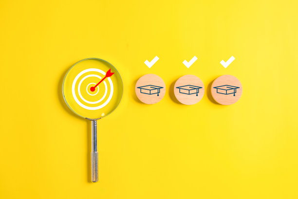 教育图标和毕业生帽概念。人毕业图标。高质量照片图片下载