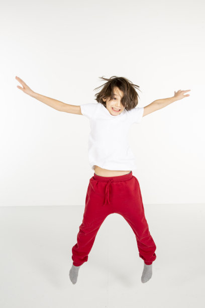 一个小男孩的肖像。图片下载