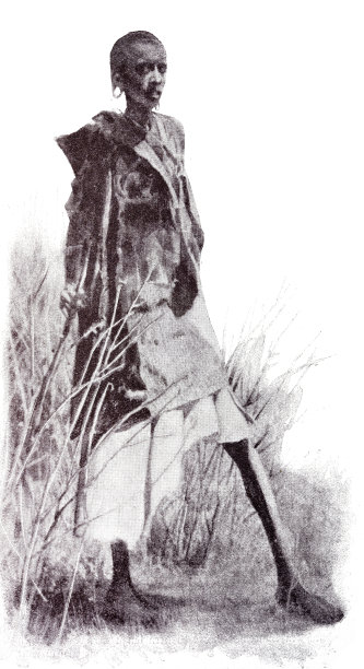 饥饿瘦弱的马赛人走在大草原上图片下载