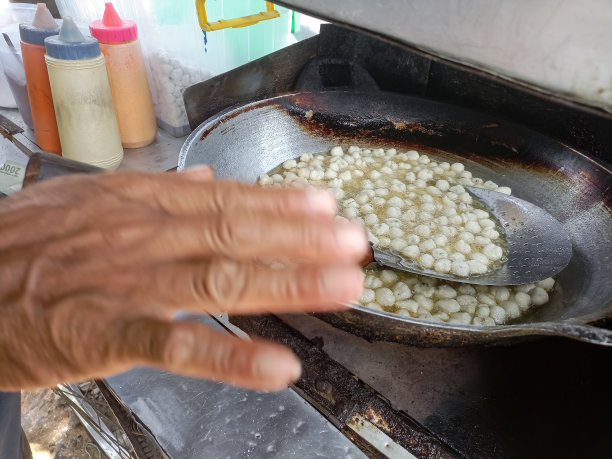 香茅是一种由淀粉制成的零食。图片下载
