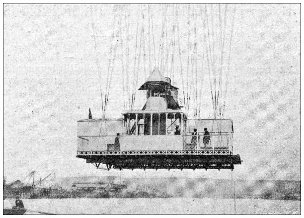 古色古香的照片:鲁昂的运输桥(渡船桥)图片下载